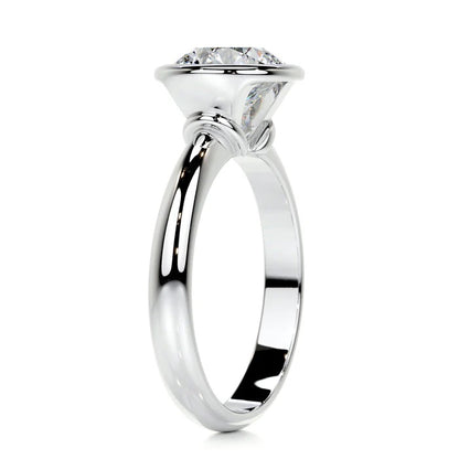 Elara Solitaire Grace Ring