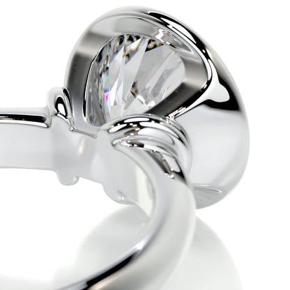 Elara Solitaire Grace Ring
