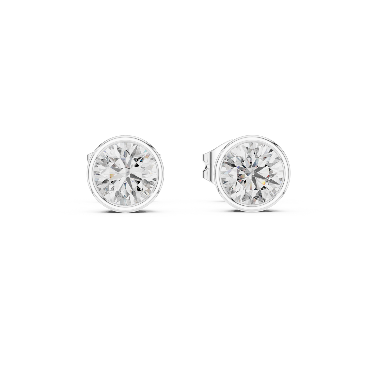 Avelisse Round Diamond Bezel Studs
